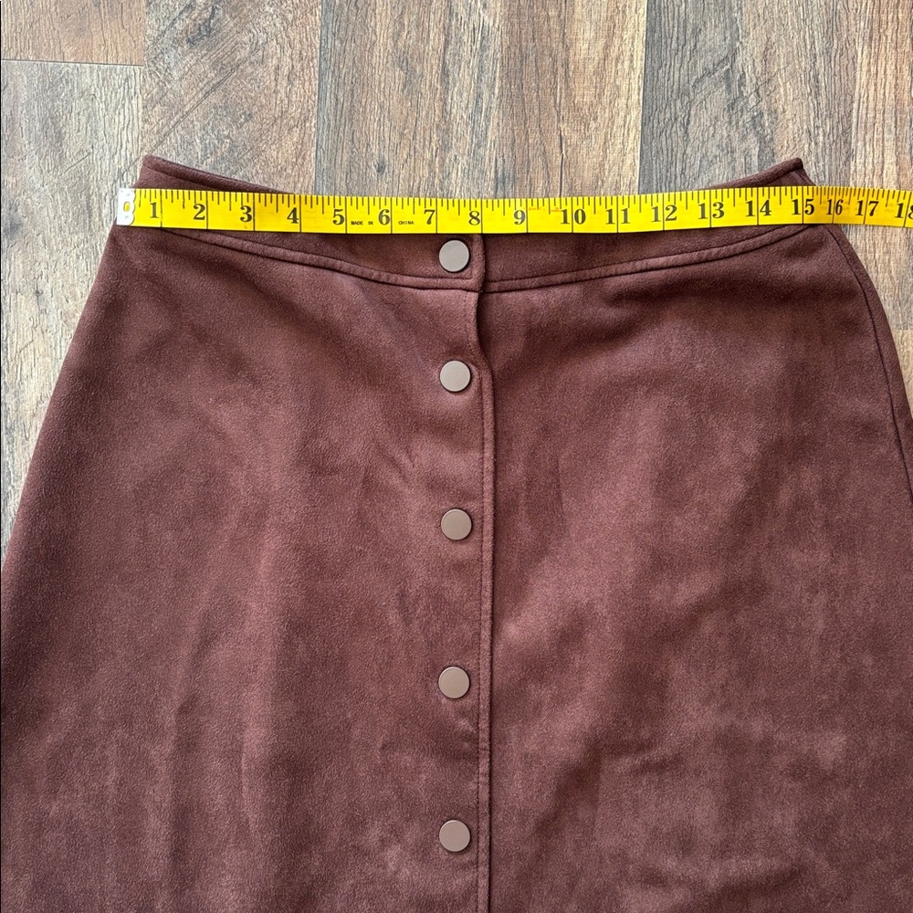 Cato Chocolate Brown Faux Suede Button Front Midi Skirt size medium - Picture 5 of 7